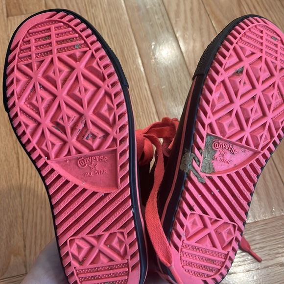 Girls converse sneakers - Picture 5 of 6